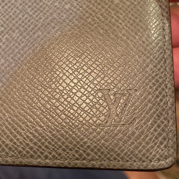 Excellent & Authentic - Picture 4 of 5